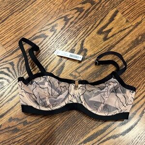Soma Linework Embroidered Balconette Bra New With Tags 32DD / 32E